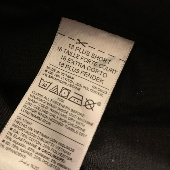 Jeans - Picture 2 of 4